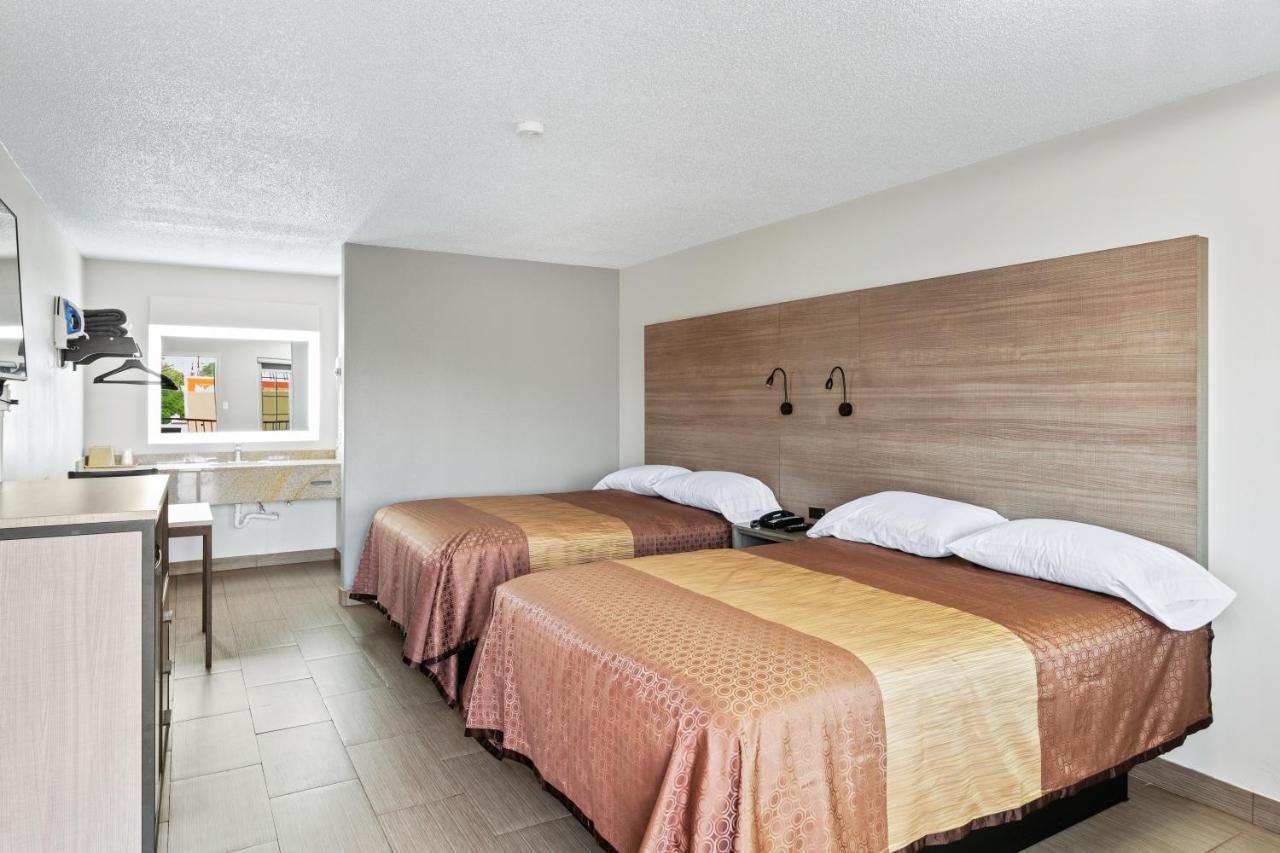 Siesta Inn Mcallen Eksteriør bilde