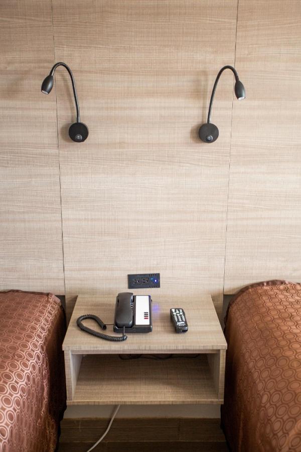 Siesta Inn Mcallen Eksteriør bilde