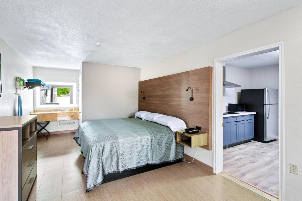 Siesta Inn Mcallen Eksteriør bilde