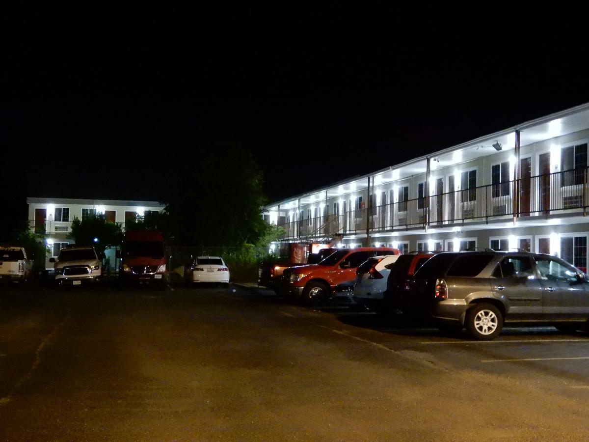 Siesta Inn Mcallen Eksteriør bilde